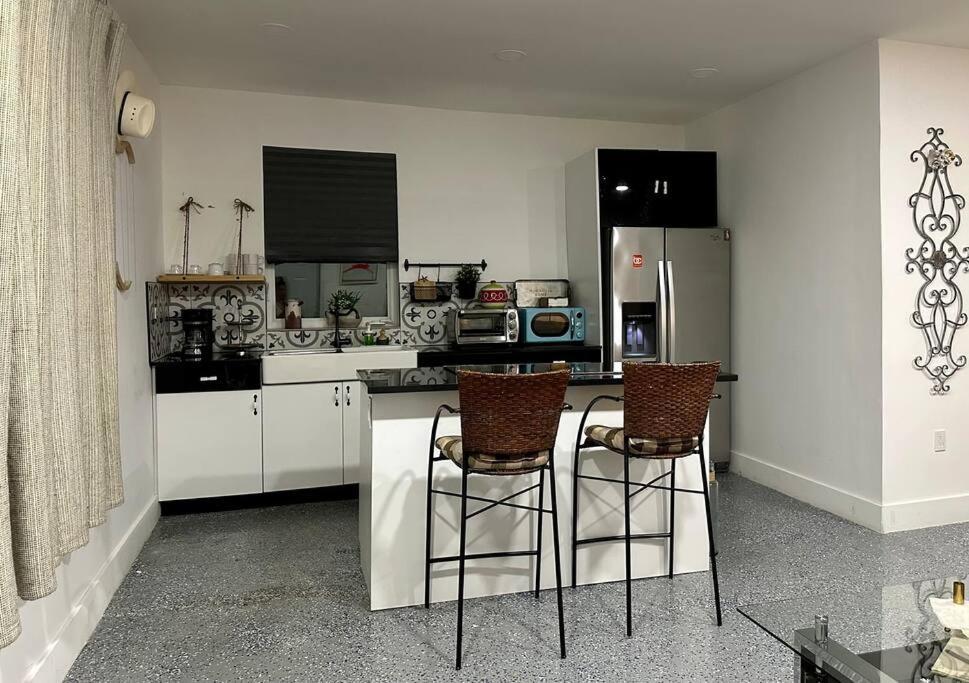 Flora'S Garden Apartment/Studio North Miami Dış mekan fotoğraf